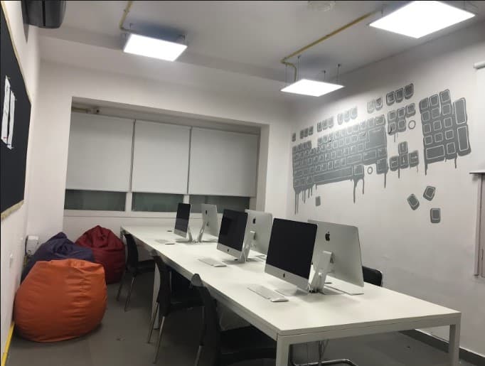 London School of Trends New Delhi Campus photo 14